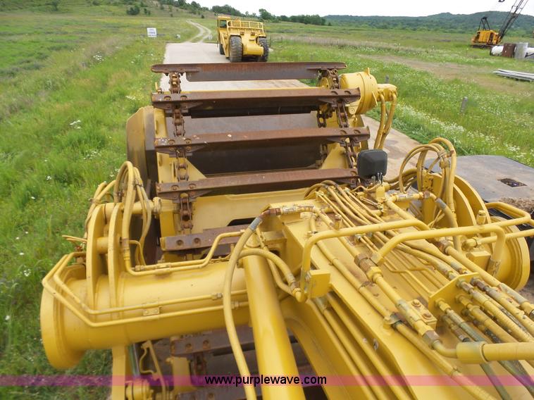 image for item K7163 1996 Caterpillar 615C elevating scraper