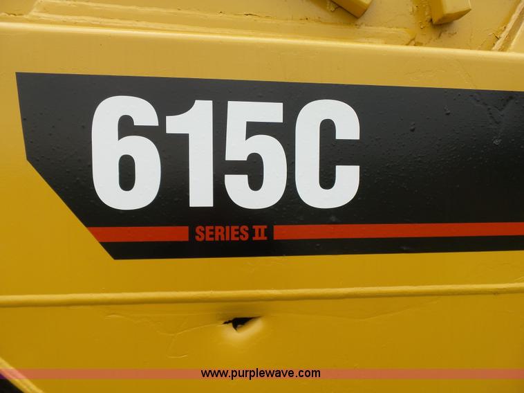 image for item K7163 1996 Caterpillar 615C elevating scraper