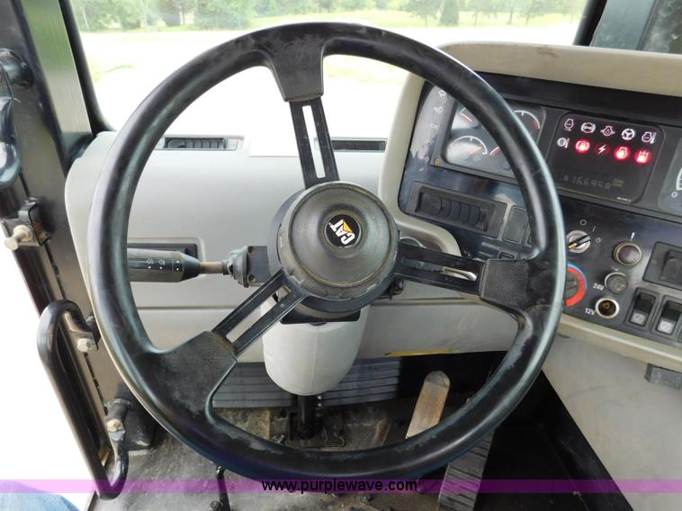 image for item K7164 2001 Caterpillar 621G conventional scraper