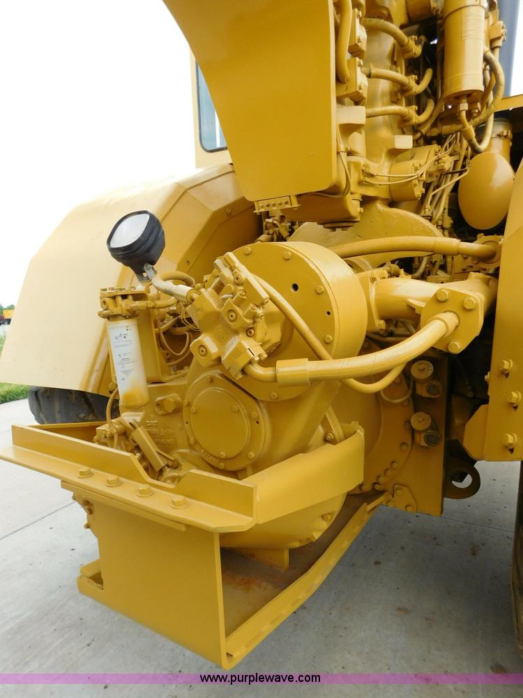 image for item K7164 2001 Caterpillar 621G conventional scraper