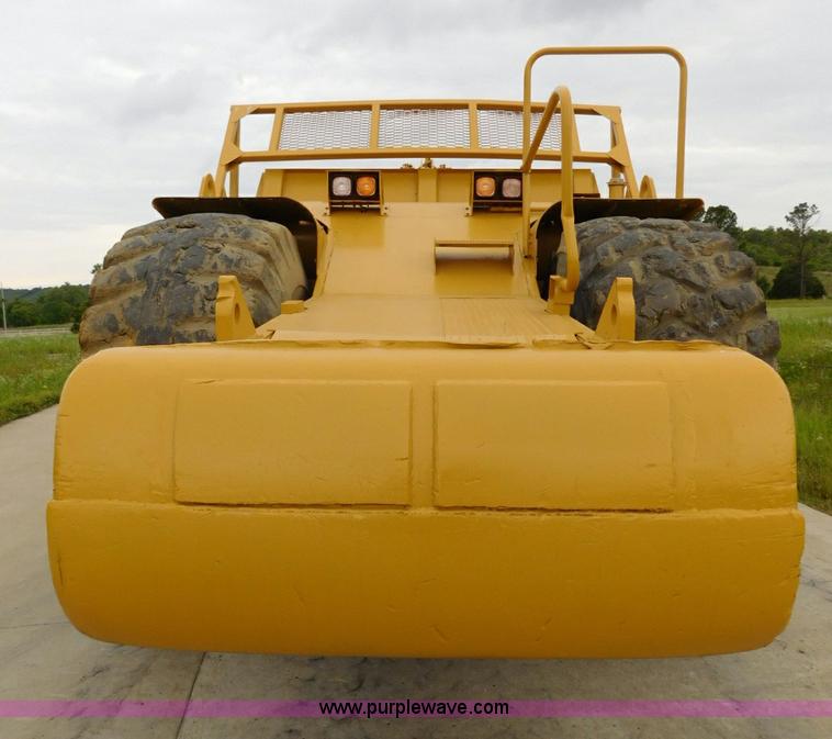 image for item K7164 2001 Caterpillar 621G conventional scraper