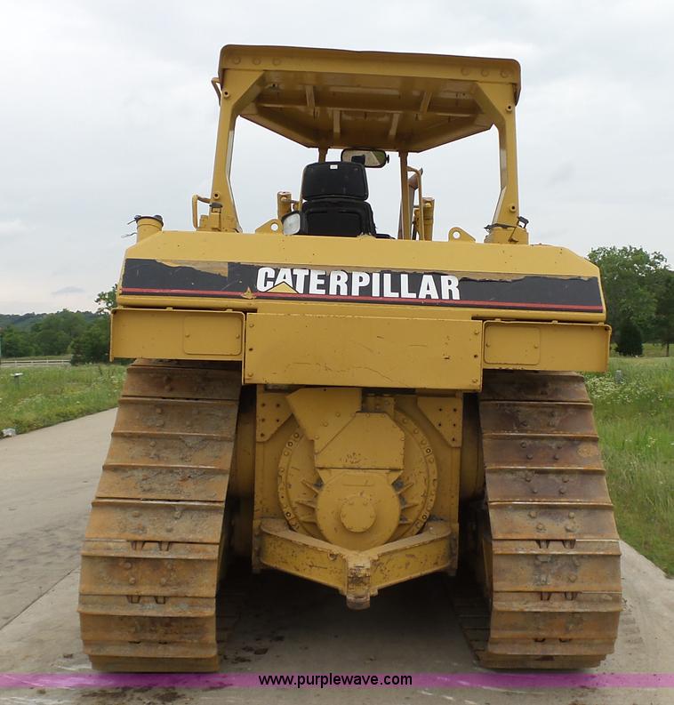 image for item K7165 1998 Caterpillar D6R XL dozer