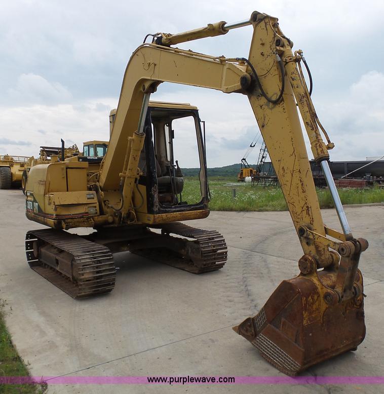 image for item K7166 1998 Caterpillar 307B mini excavator