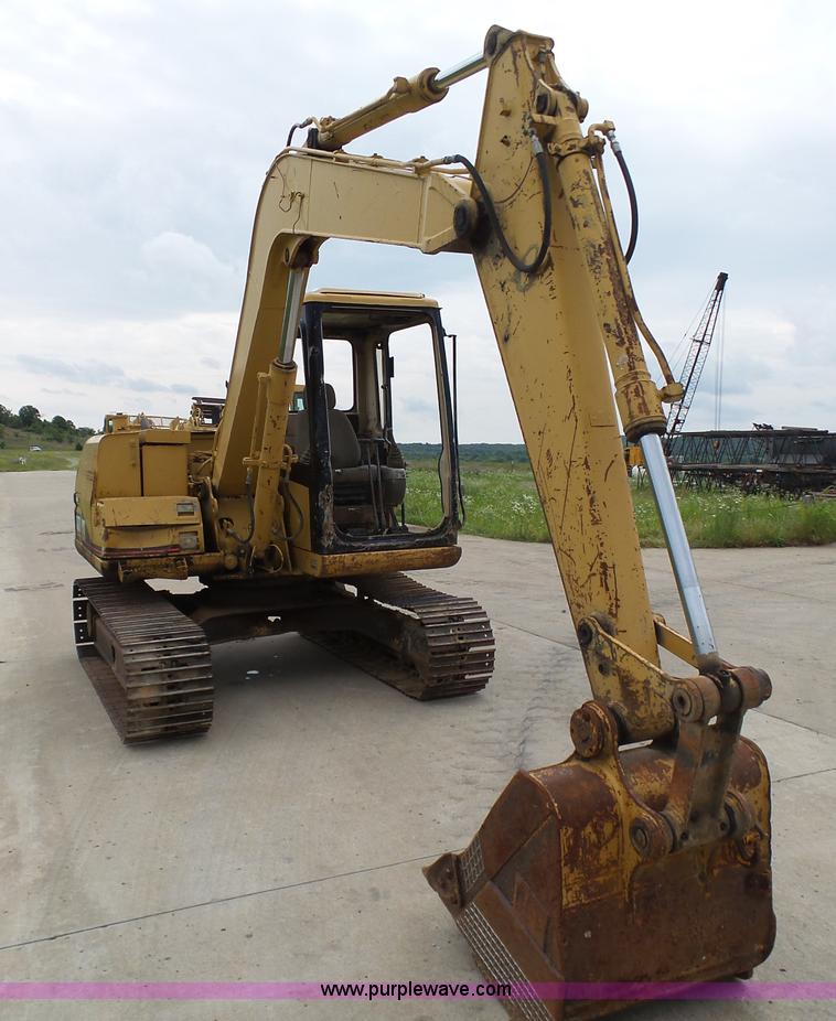image for item K7166 1998 Caterpillar 307B mini excavator