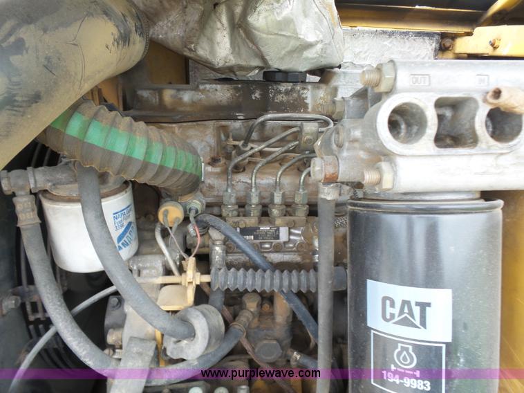 image for item K7166 1998 Caterpillar 307B mini excavator