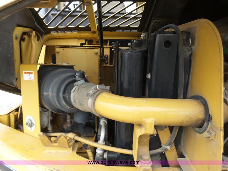 image for item K7166 1998 Caterpillar 307B mini excavator