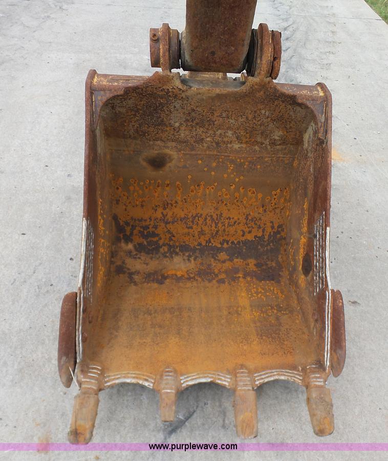 image for item K7166 1998 Caterpillar 307B mini excavator