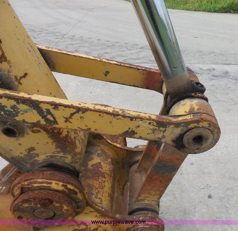 image for item K7166 1998 Caterpillar 307B mini excavator