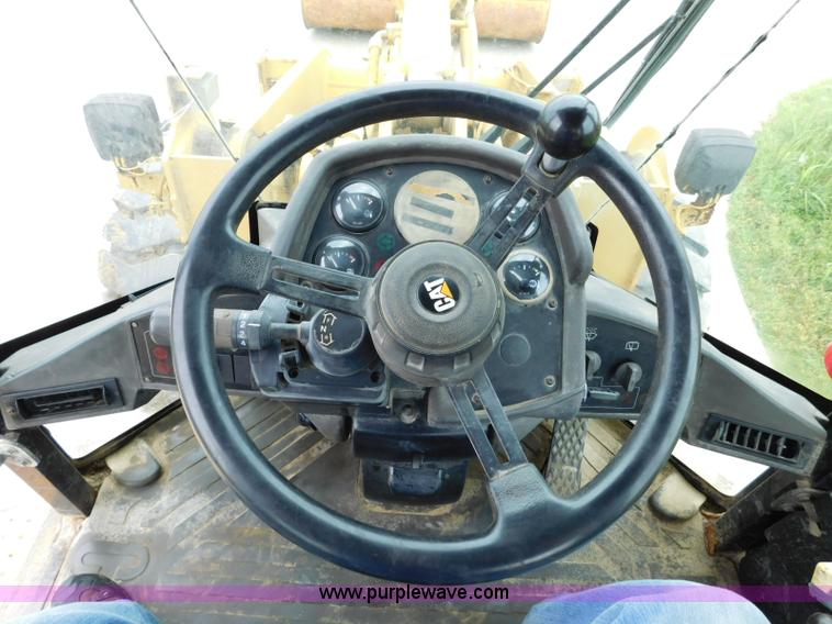 image for item K7167 1997 Caterpillar 938G wheel loader