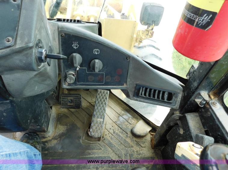 image for item K7167 1997 Caterpillar 938G wheel loader