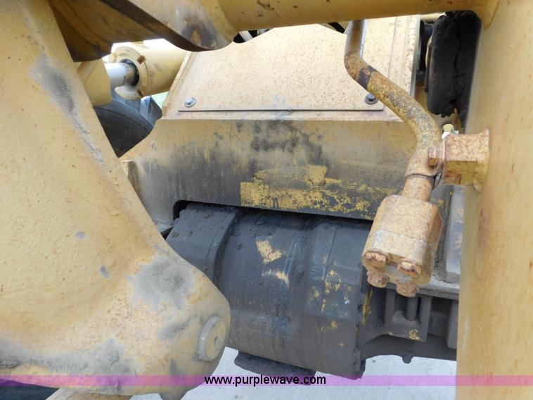 image for item K7167 1997 Caterpillar 938G wheel loader