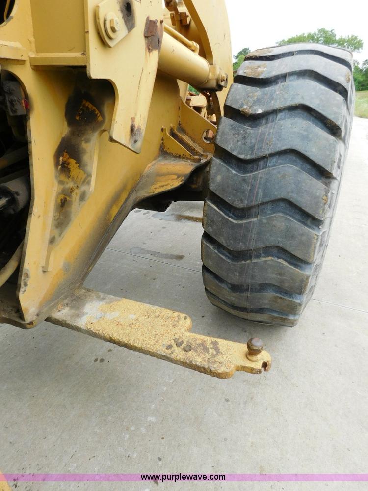 image for item K7167 1997 Caterpillar 938G wheel loader