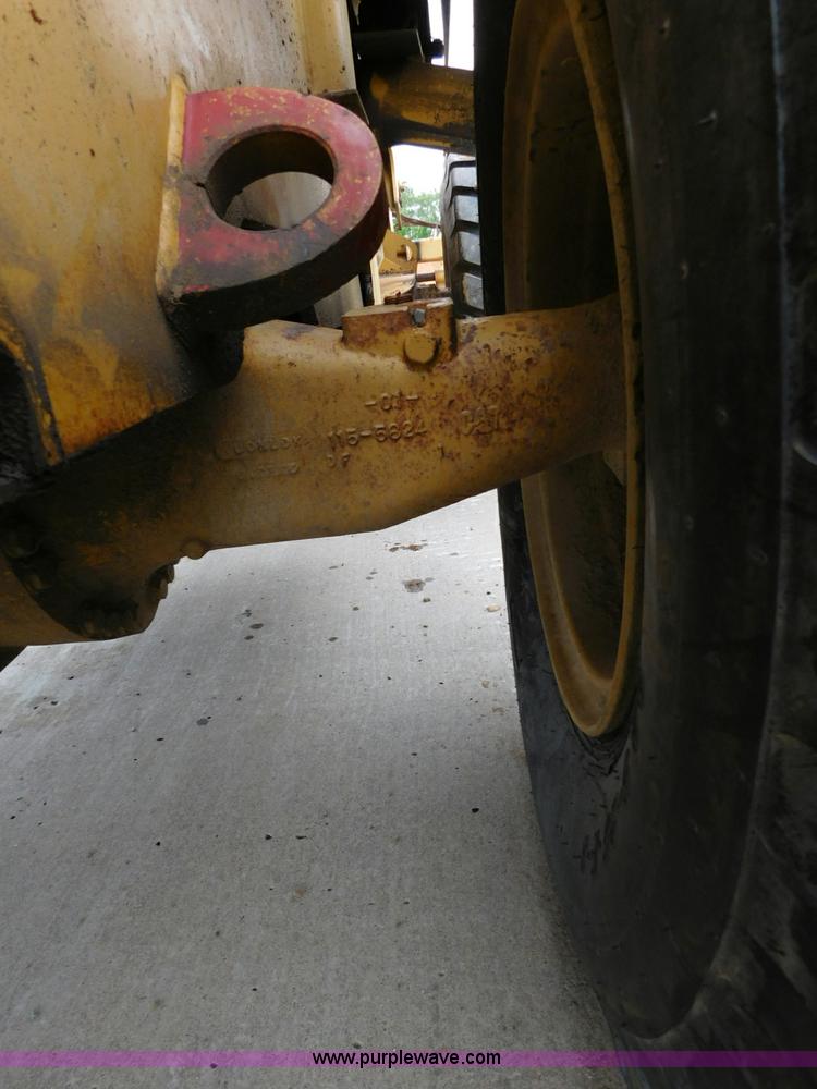 image for item K7167 1997 Caterpillar 938G wheel loader