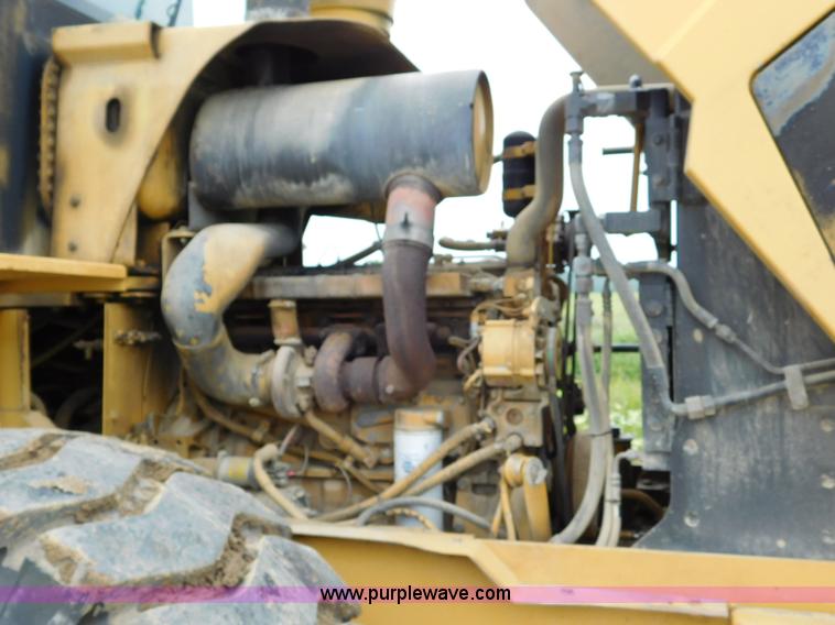 image for item K7167 1997 Caterpillar 938G wheel loader