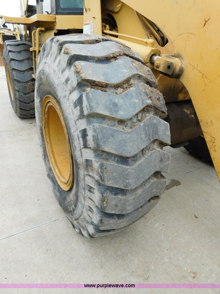 image for item K7167 1997 Caterpillar 938G wheel loader