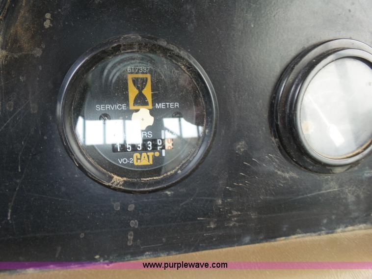 image for item K7169 1998 Caterpillar D400E articulated haul truck