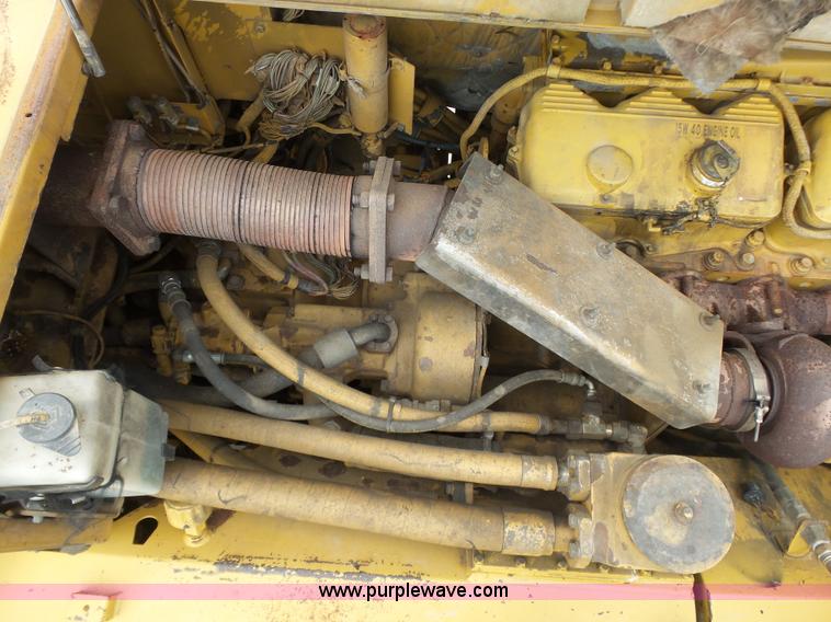 image for item K7169 1998 Caterpillar D400E articulated haul truck