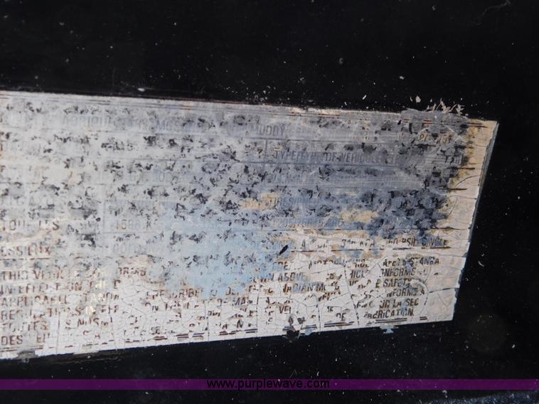 image for item K7169 1998 Caterpillar D400E articulated haul truck