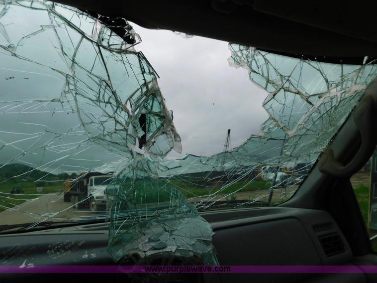 image for item K7170 2005 Ford F750 Super Duty tank truck