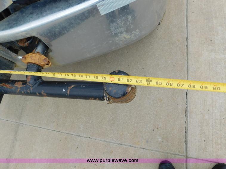 image for item K7170 2005 Ford F750 Super Duty tank truck