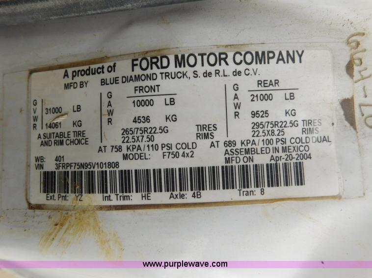 image for item K7170 2005 Ford F750 Super Duty tank truck