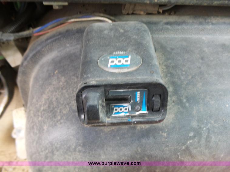 image for item K7171 1996 International 8200 hydro mulcher truck