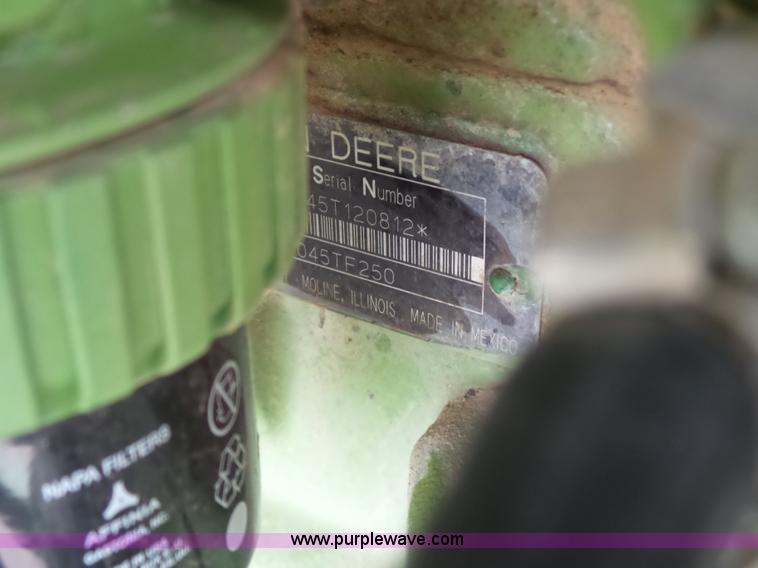 image for item K7171 1996 International 8200 hydro mulcher truck