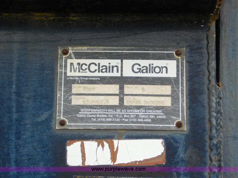 image for item K7174 2002 International F4900 dump truck