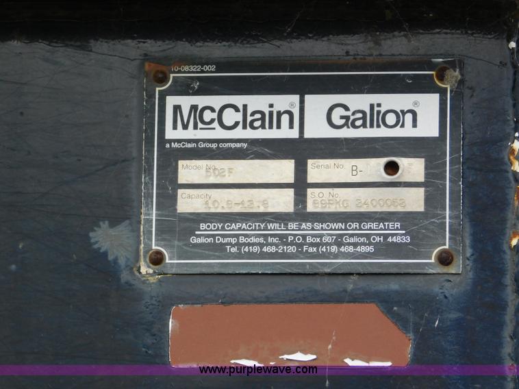 image for item K7175 2002 International F4900 dump truck