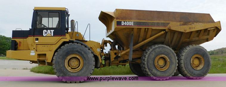 image for item K7176 1998 Caterpillar D400E articulated haul truck