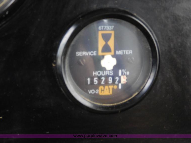 image for item K7176 1998 Caterpillar D400E articulated haul truck