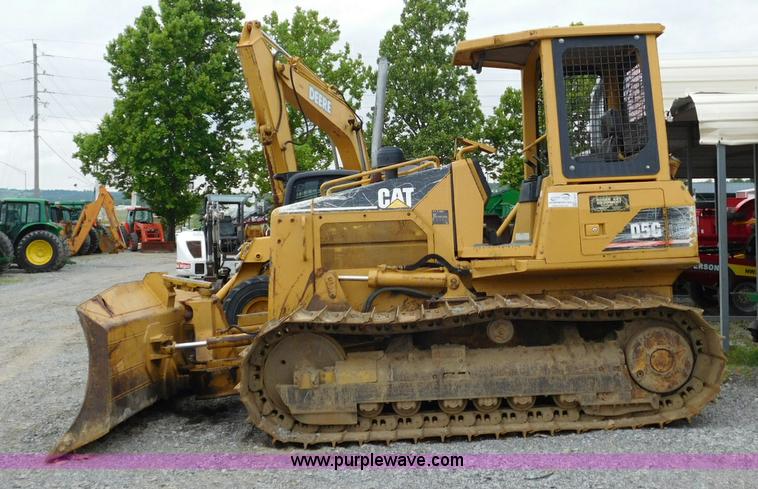 image for item L5847 2004 Caterpillar D5G LGP dozer