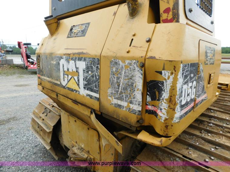 image for item L5847 2004 Caterpillar D5G LGP dozer