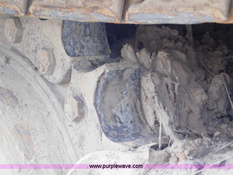 image for item L5847 2004 Caterpillar D5G LGP dozer