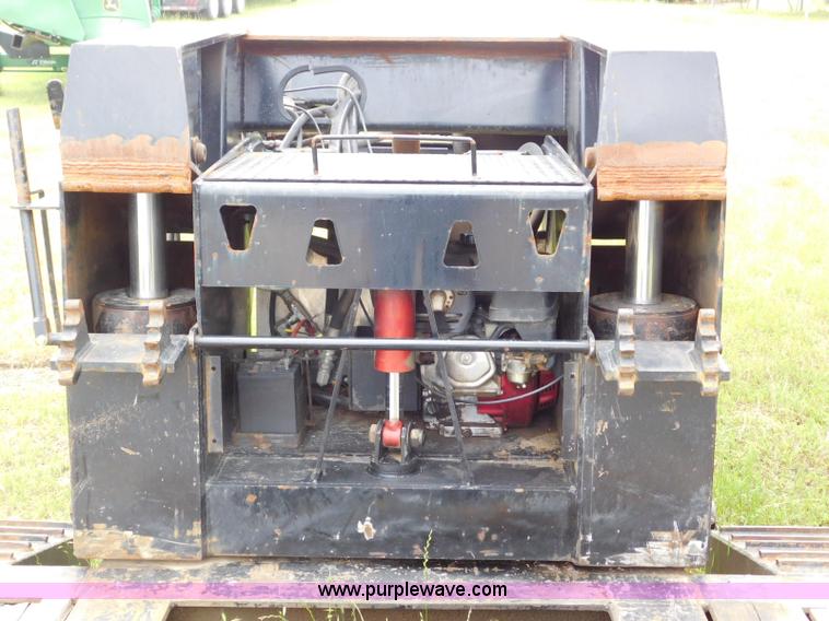 image for item L5848 2013 Atoka RGN503 lowboy equipment trailer