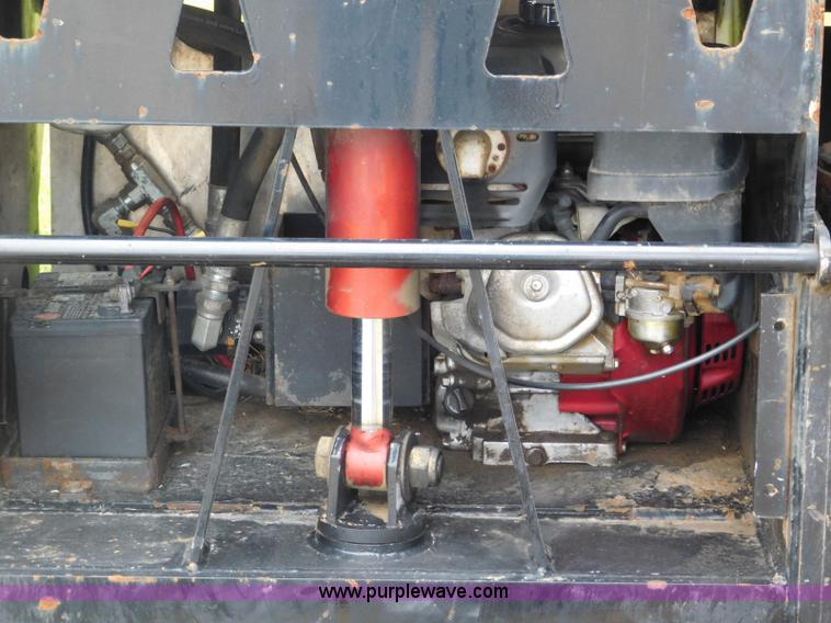 image for item L5848 2013 Atoka RGN503 lowboy equipment trailer