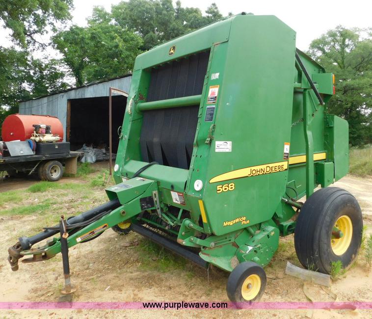 image for item L5850 2008 John Deere 568 Mega Wide Plus round baler