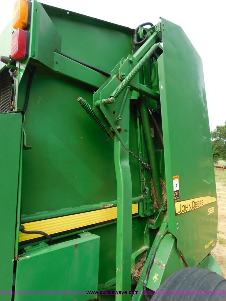 image for item L5850 2008 John Deere 568 Mega Wide Plus round baler