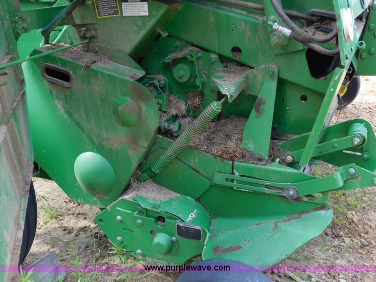 image for item L5850 2008 John Deere 568 Mega Wide Plus round baler