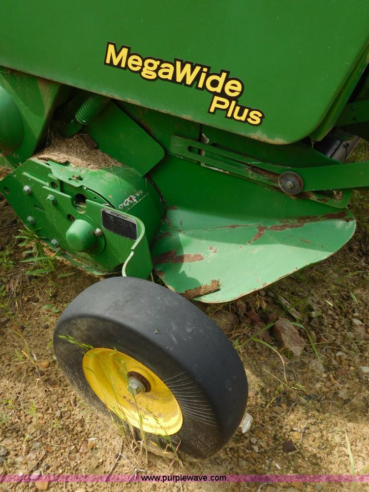 image for item L5850 2008 John Deere 568 Mega Wide Plus round baler