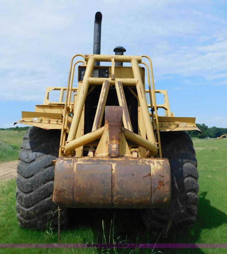 image for item L5851 1999 Caterpillar 627F conventional scraper