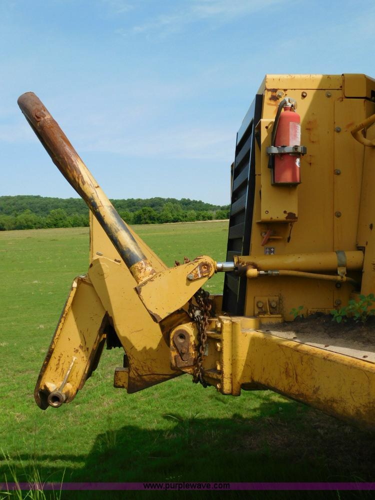 image for item L5851 1999 Caterpillar 627F conventional scraper