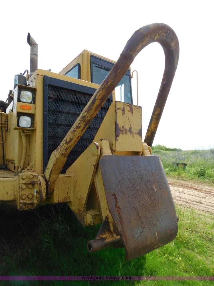 image for item L5851 1999 Caterpillar 627F conventional scraper