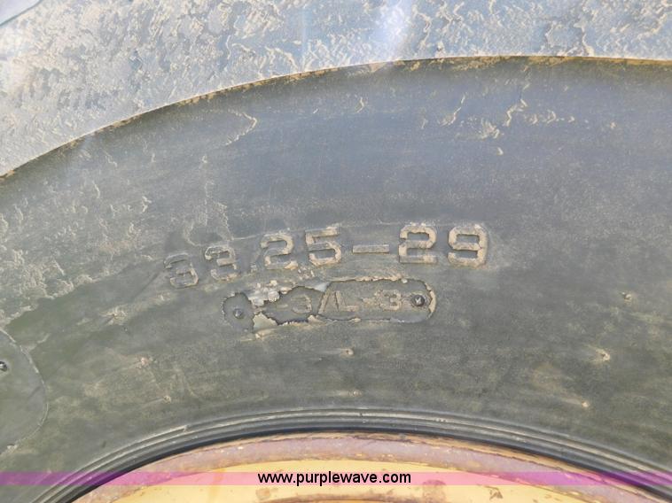 image for item L5851 1999 Caterpillar 627F conventional scraper