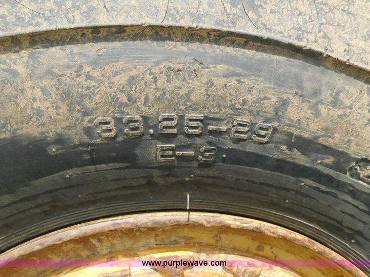 image for item L5851 1999 Caterpillar 627F conventional scraper