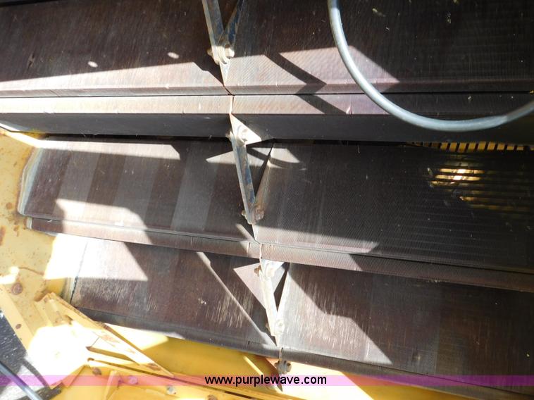 image for item L5851 1999 Caterpillar 627F conventional scraper