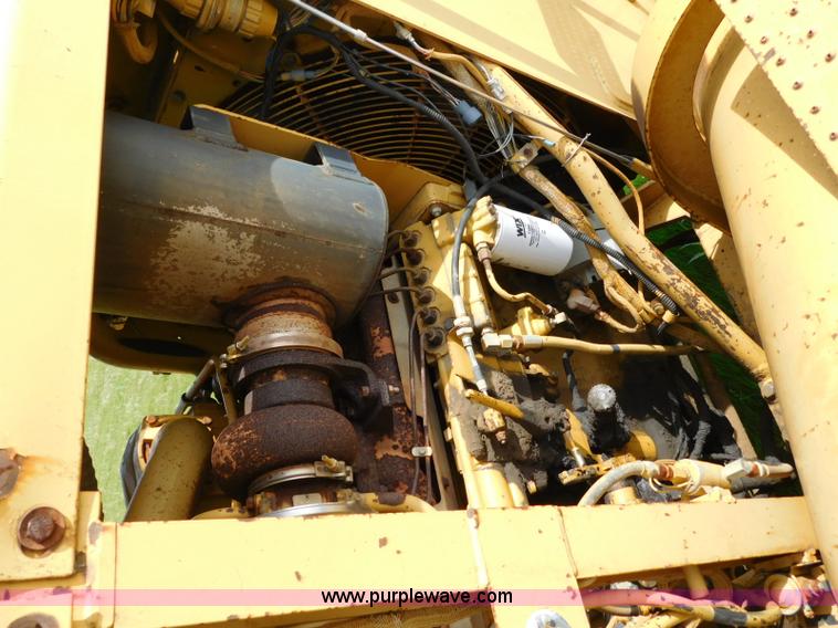 image for item L5851 1999 Caterpillar 627F conventional scraper