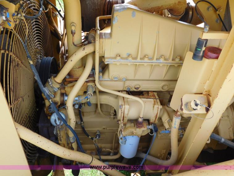 image for item L5851 1999 Caterpillar 627F conventional scraper