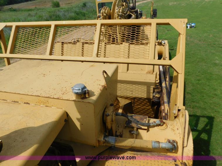 image for item L5851 1999 Caterpillar 627F conventional scraper
