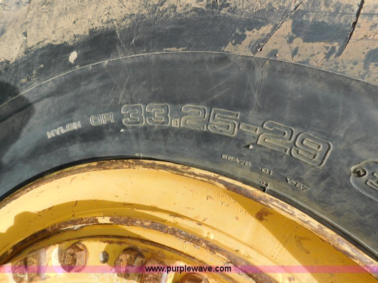 image for item L5851 1999 Caterpillar 627F conventional scraper